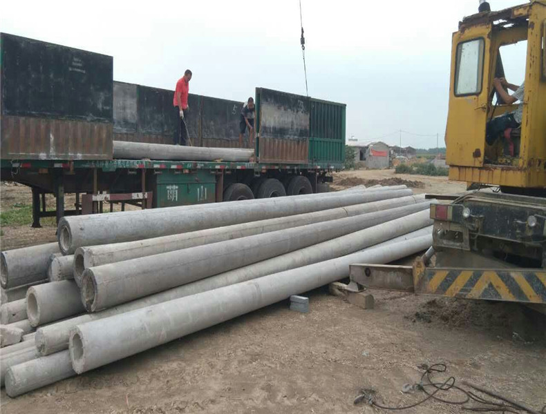河南三門(mén)峽15米270/350大彎矩電桿25根根部法蘭帶基礎(chǔ)鋼筋籠子