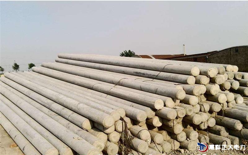 10米電線桿的強(qiáng)度品級(jí)不能低于C50級(jí)。施加預(yù)應(yīng)力時(shí)不得低于籌劃的混凝土強(qiáng)度品級(jí)的70%